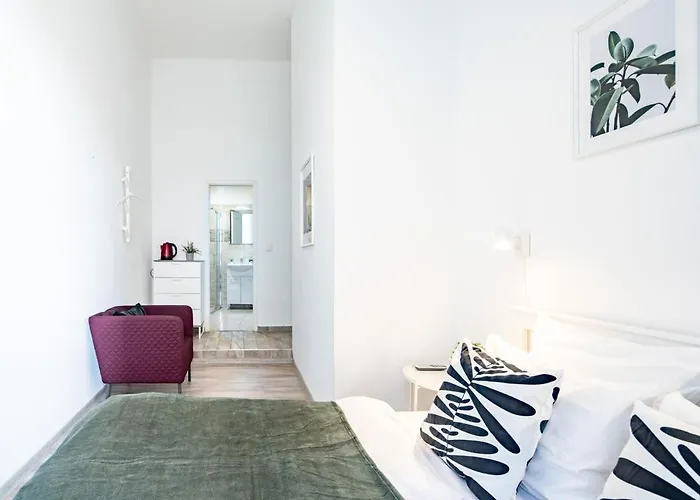 Ultra Central Friendly Studio